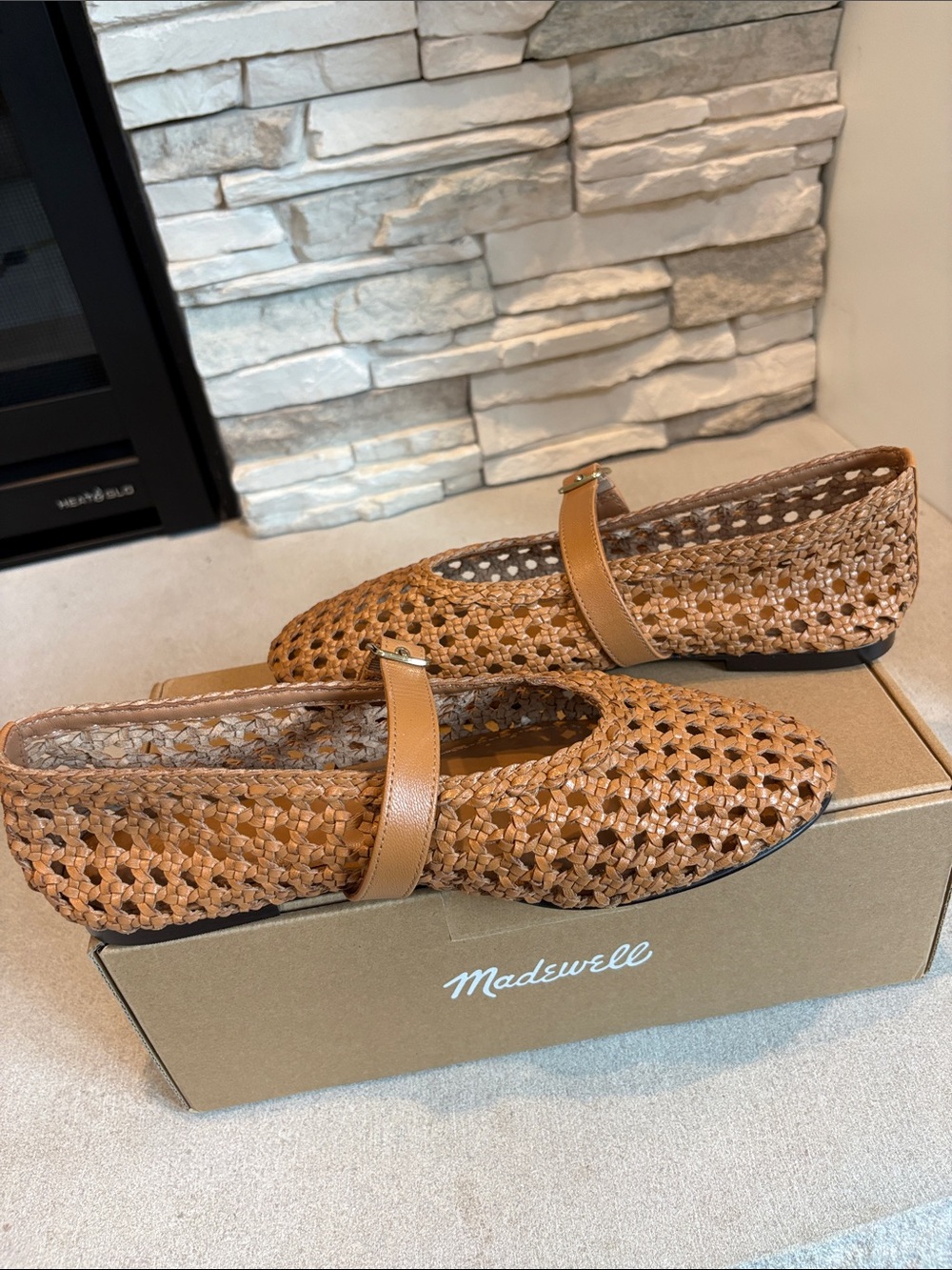 New Madewell Remy Mary Jane Leather Flats - Picture 6 of 10